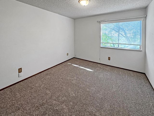 1605 Auburn Folsom Rd, Auburn, CA 95603