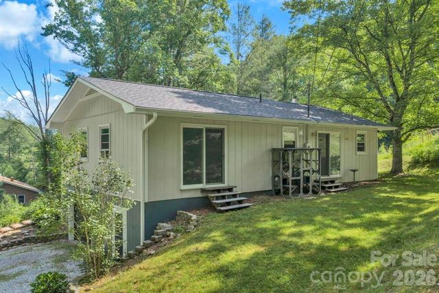 644 Valley Road, Spruce Pine, NC 28777