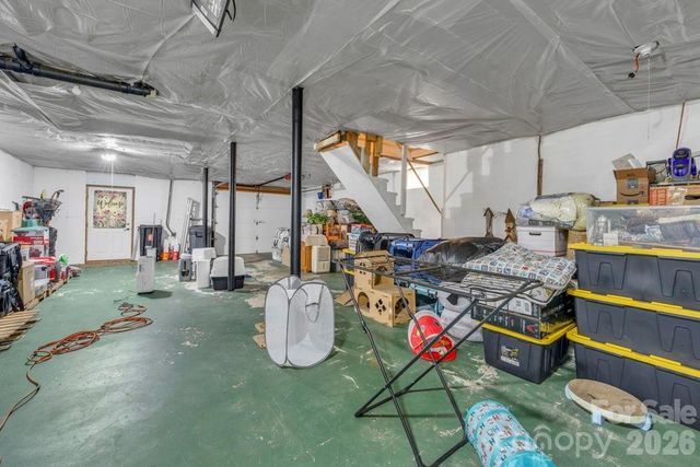 644 Valley Road, Spruce Pine, NC 28777