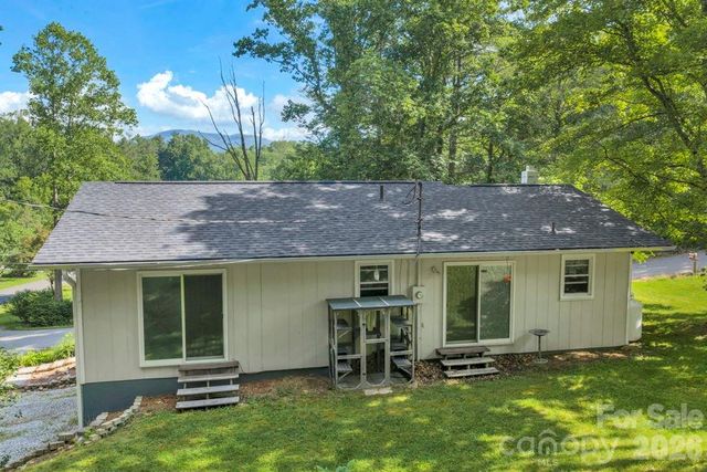 644 Valley Road, Spruce Pine, NC 28777