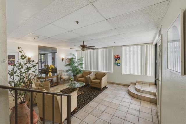 3000 N Ocean Boulevard 303, Fort Lauderdale, FL 33308