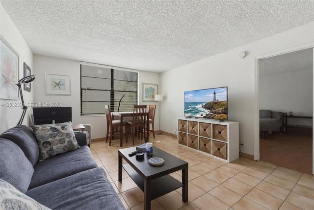 3000 N Ocean Boulevard 303, Fort Lauderdale, FL 33308