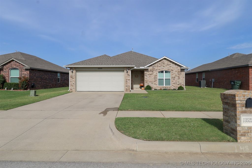 13522 N 130th Avenue E, Collinsville, OK 74021