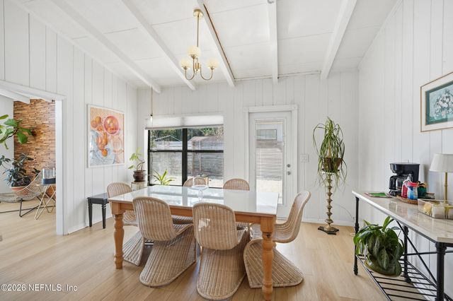 6014 WATEREDGE Lane, Jacksonville, FL 32211