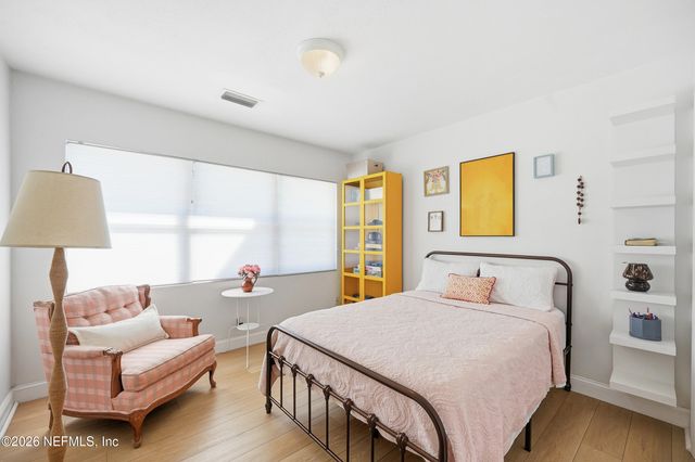 6014 WATEREDGE Lane, Jacksonville, FL 32211