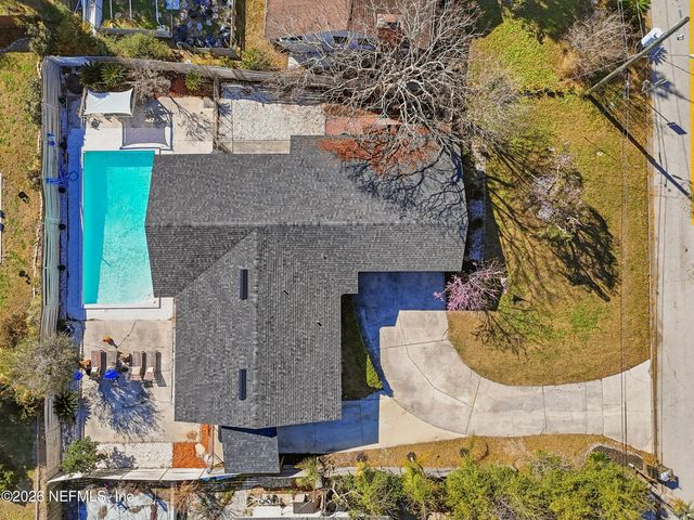 6014 WATEREDGE Lane, Jacksonville, FL 32211