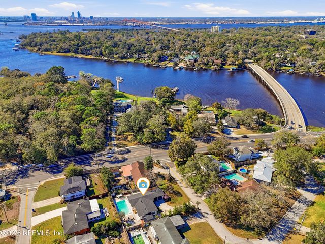 6014 WATEREDGE Lane, Jacksonville, FL 32211