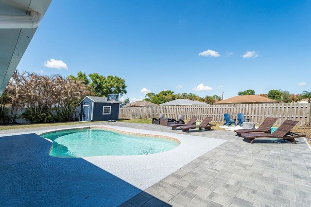 1353 SW Gastador Ave, Port St. Lucie, Port St Lucie, FL 34953