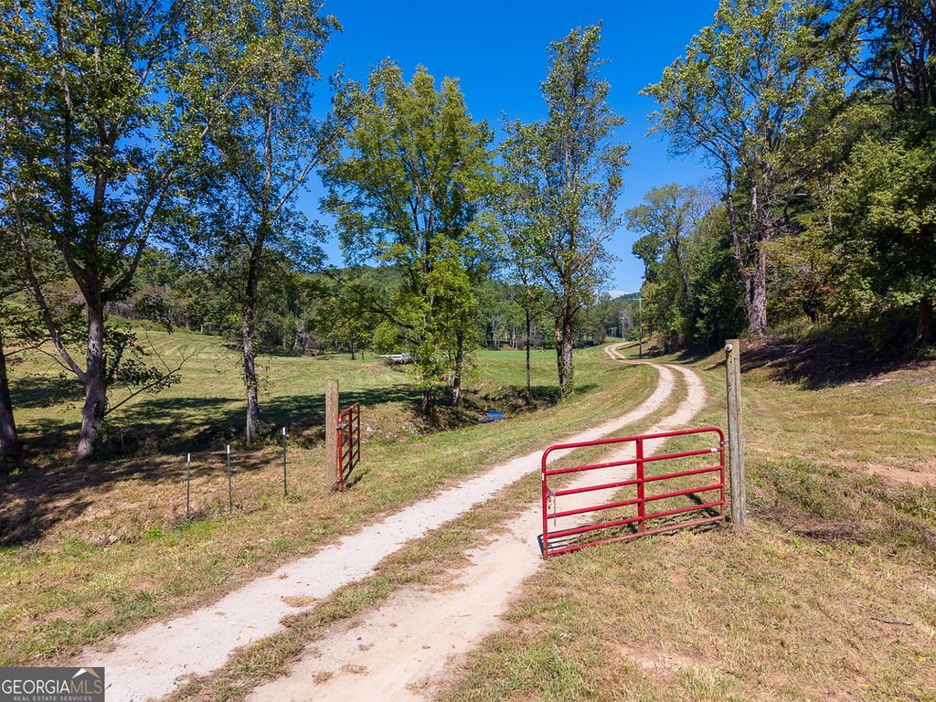 7362 Bridge Creek Road, Tiger, GA 30576 — photo 4