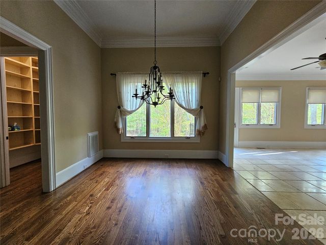 9222 Woodhall Lake Drive, Waxhaw, NC 28173