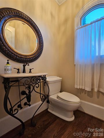 9222 Woodhall Lake Drive, Waxhaw, NC 28173
