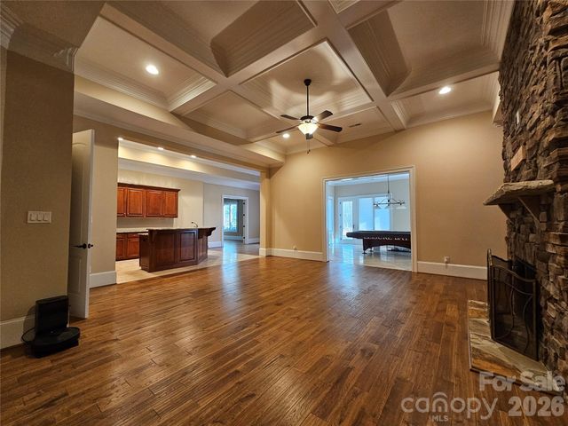 9222 Woodhall Lake Drive, Waxhaw, NC 28173