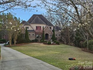9222 Woodhall Lake Drive, Waxhaw, NC 28173