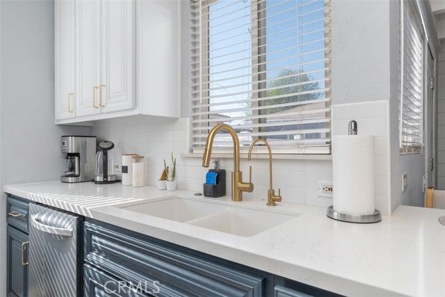 2401 Roswell Avenue, Long Beach, CA 90815