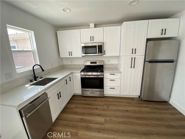 2401 Roswell Avenue, Long Beach, CA 90815