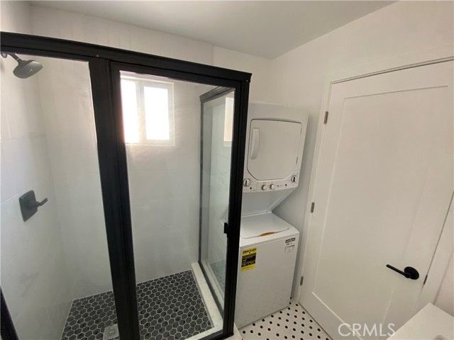 2401 Roswell Avenue, Long Beach, CA 90815