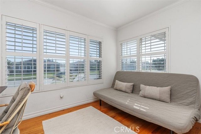 2401 Roswell Avenue, Long Beach, CA 90815