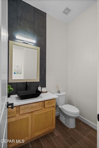 513 Basketflower Drive, Horizon City, TX 79928