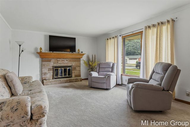311 W 32nd Street, Holland, MI 49423