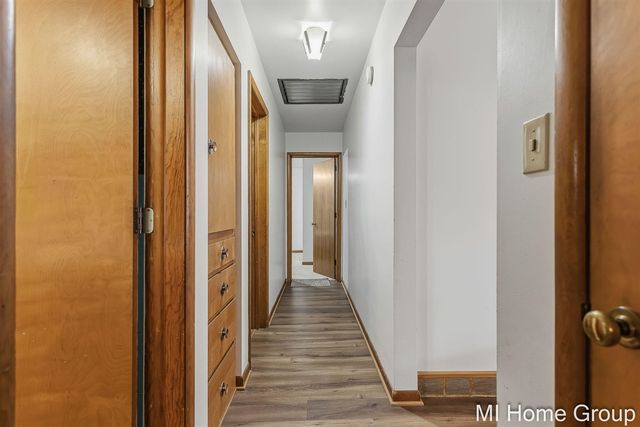311 W 32nd Street, Holland, MI 49423
