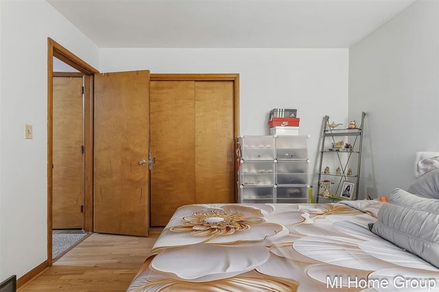 311 W 32nd Street, Holland, MI 49423