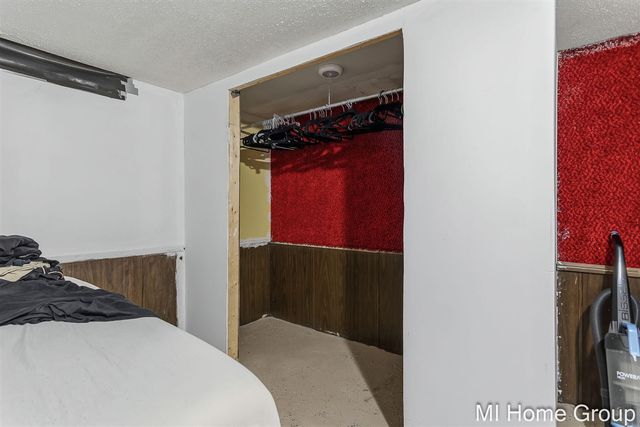 311 W 32nd Street, Holland, MI 49423