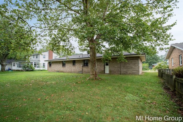 311 W 32nd Street, Holland, MI 49423