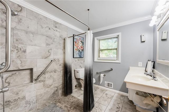 3914 Sable Drive, Stone Mountain, GA 30083