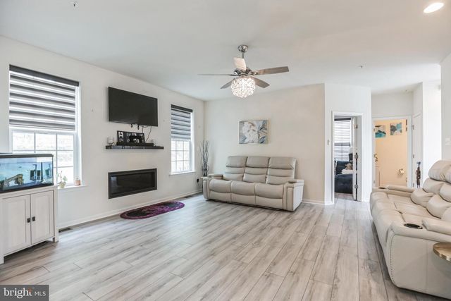 6 PATES DR, Fort Washington, MD 20744