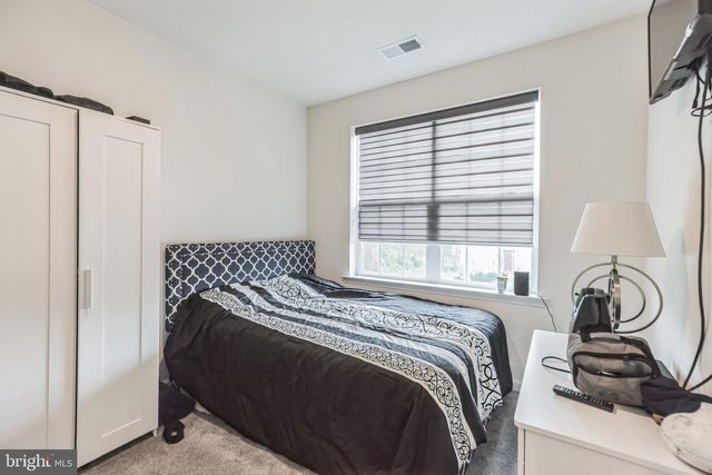 6 PATES DR, Fort Washington, MD 20744