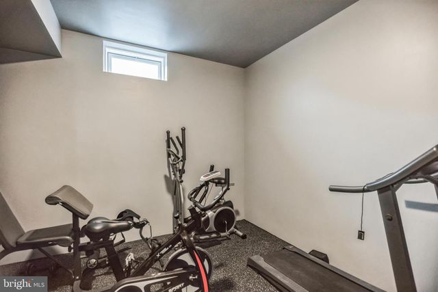 6 PATES DR, Fort Washington, MD 20744