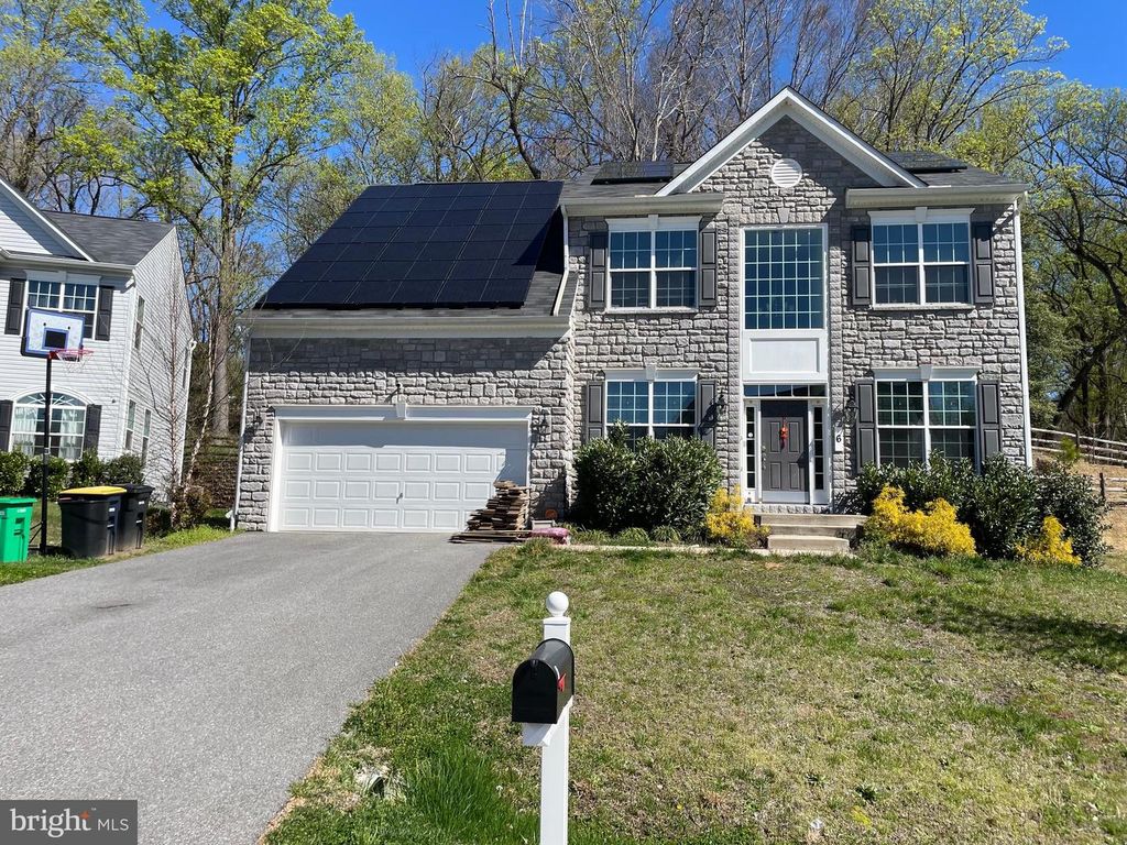 6 PATES DR, Fort Washington, MD 20744