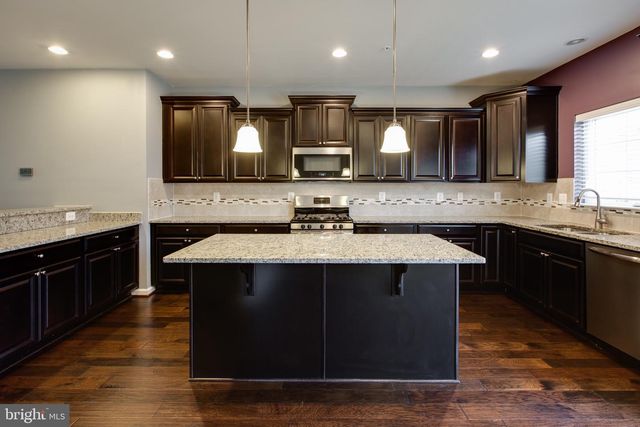 1314 HAWTHORN DR, Hanover, MD 21076