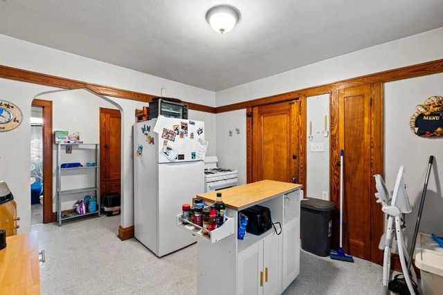 2164 S 64th STREET #2166, West Allis, WI 53219