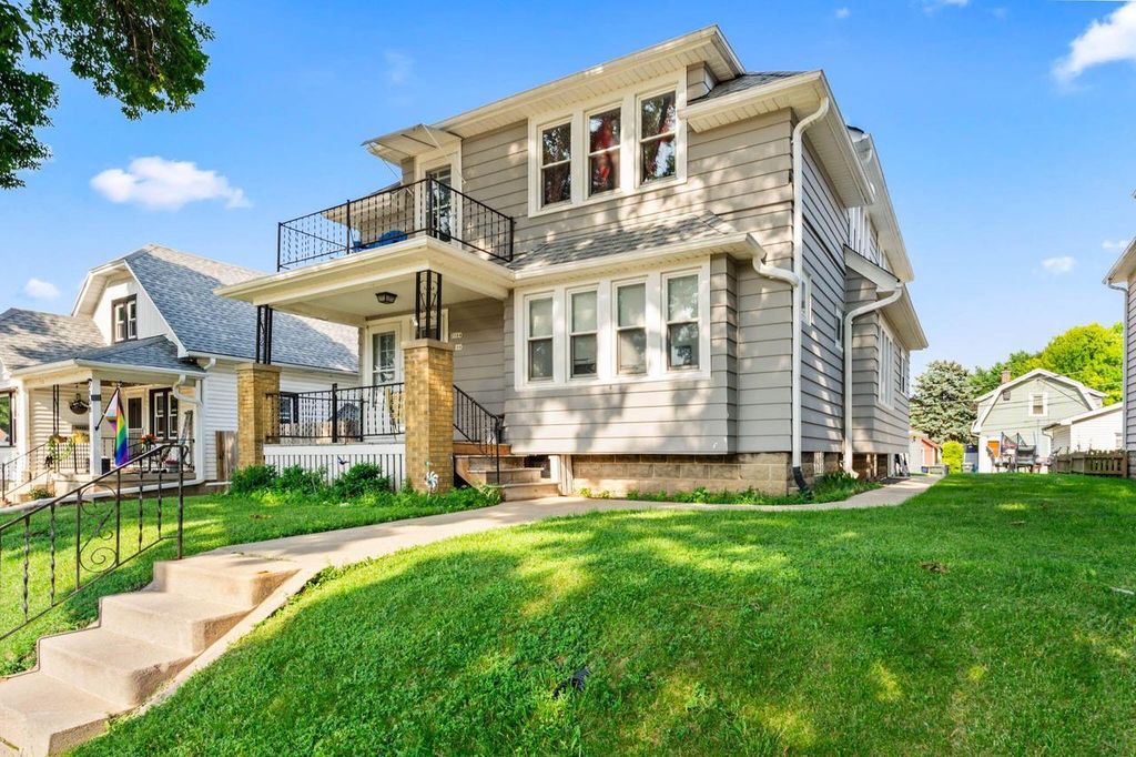 2164 S 64th STREET #2166, West Allis, WI 53219