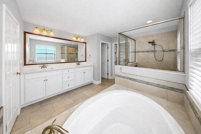 13120 FOXTAIL FERN DRIVE, Riverview, FL 33579