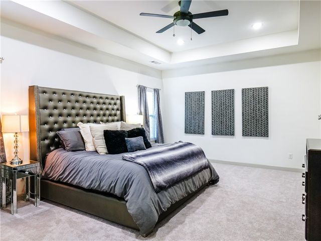 820 Bob Glen Circle, Centerton, AR 72719