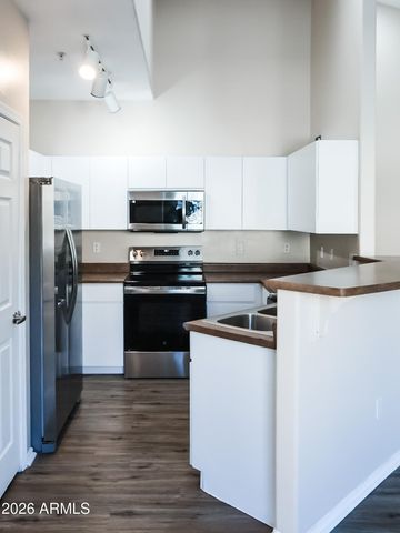 2450 W GLENROSA Avenue 27, Phoenix, AZ 85015