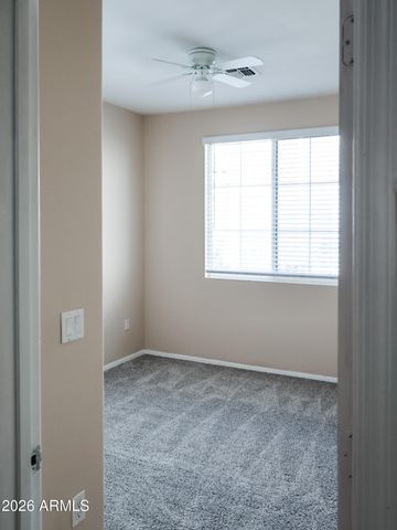 2450 W GLENROSA Avenue 27, Phoenix, AZ 85015