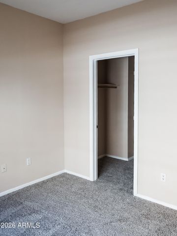 2450 W GLENROSA Avenue 27, Phoenix, AZ 85015