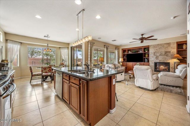 292 S San Luis Rey Trail, Casa Grande, AZ 85194