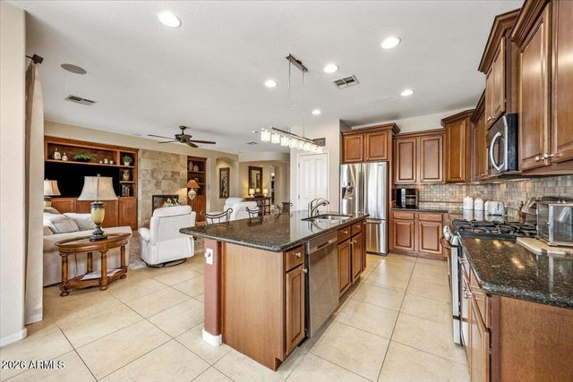 292 S San Luis Rey Trail, Casa Grande, AZ 85194