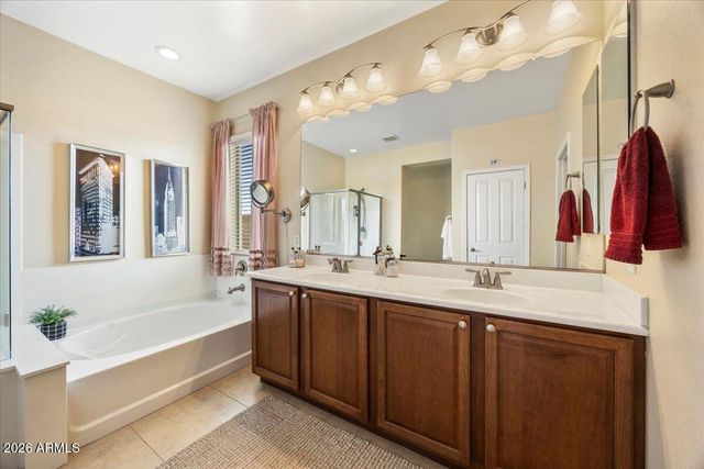 292 S San Luis Rey Trail, Casa Grande, AZ 85194