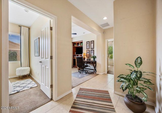 292 S San Luis Rey Trail, Casa Grande, AZ 85194