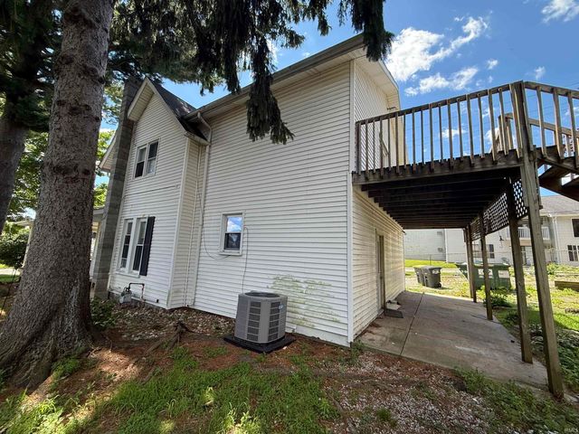 206 S Mountain, Lagrange, IN 46761