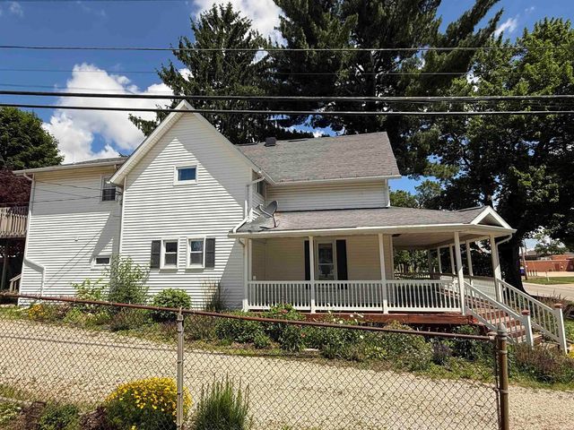 206 S Mountain, Lagrange, IN 46761