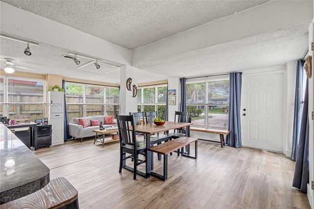 1482 NE 175th St, North Miami Beach, FL 33162