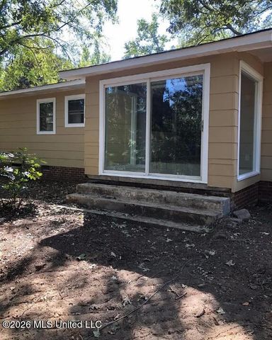 5324 Jamaica Drive, Jackson, MS 39211