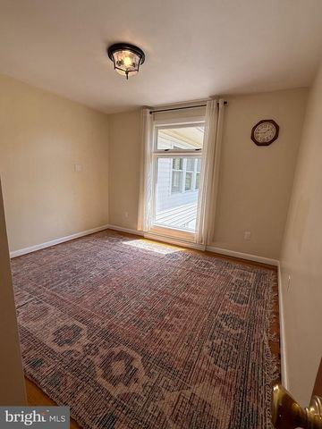 1239 YORK RD, Mechanicsburg, PA 17055