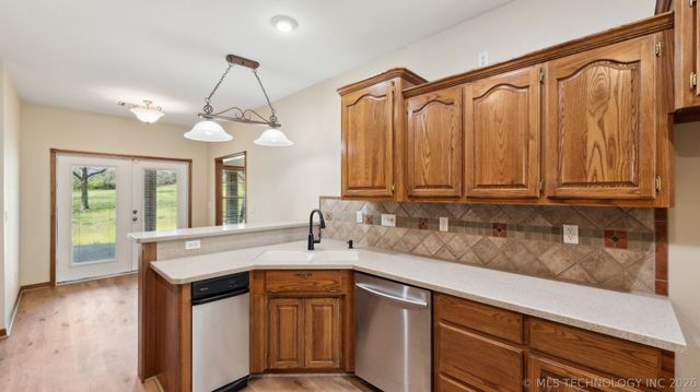 1805 College Park Road, Claremore, OK 74017